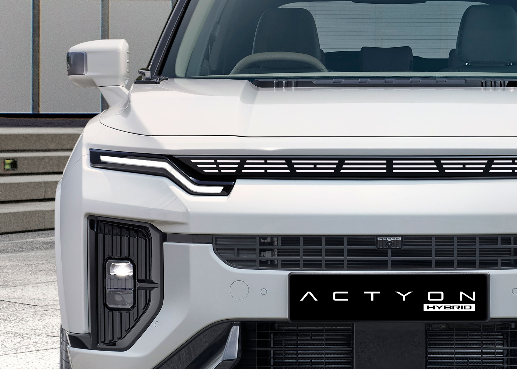 3 2P Ext Front Main RHD